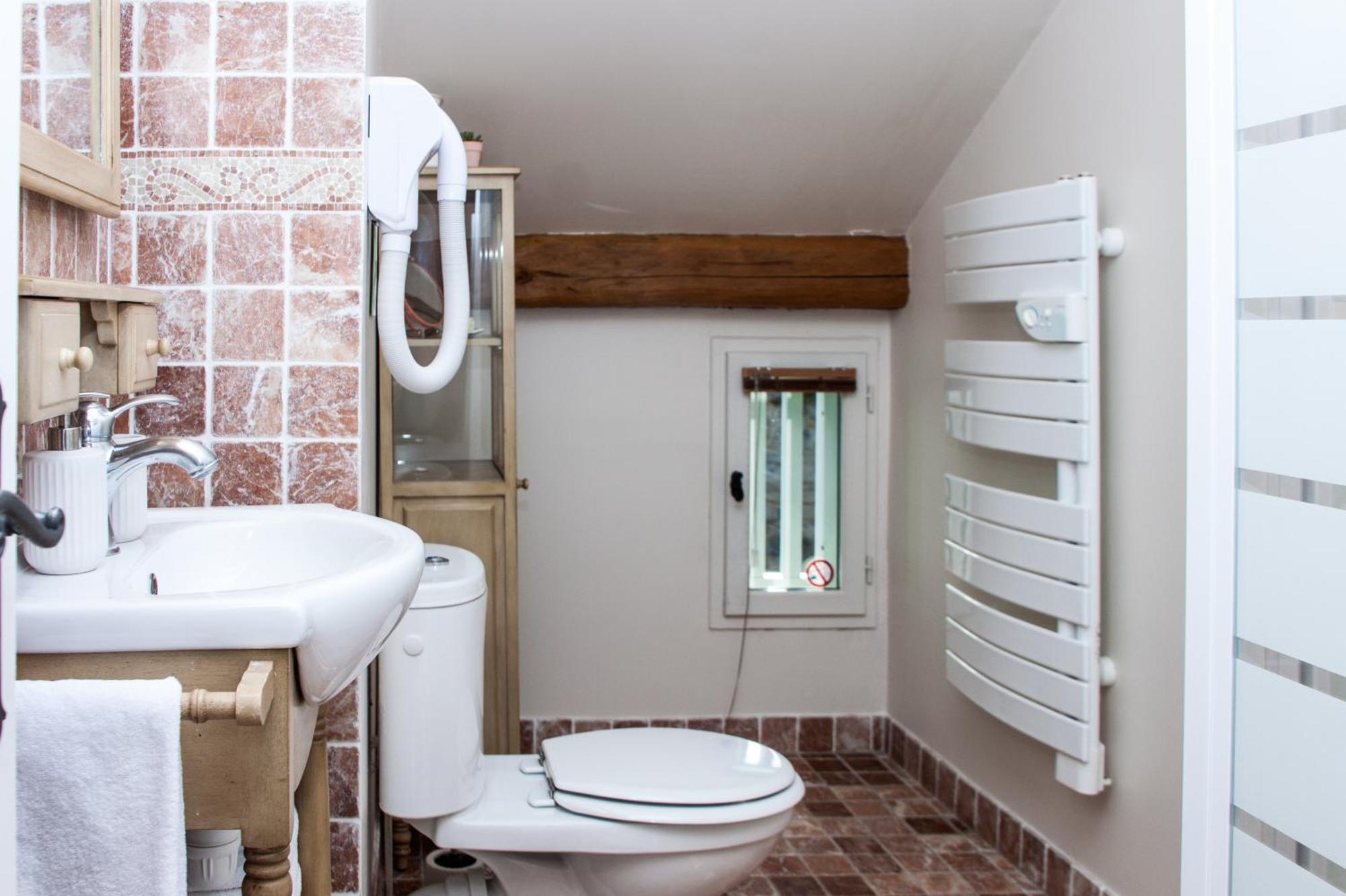 Gîtes Isatis Arbonne Extérieur photo